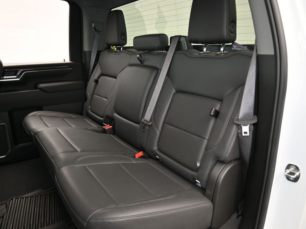 Used 2024 Chevrolet Silverado 2500 LTZ image 33