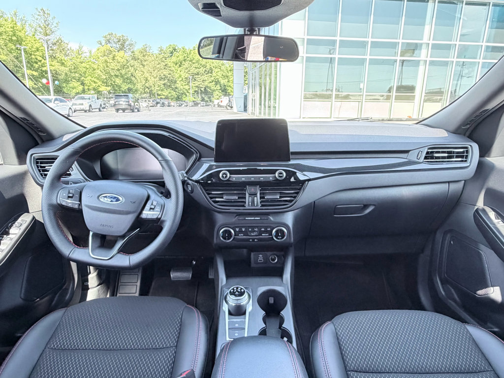 Used 2026 Ford Escape ST-Line FWD image 10