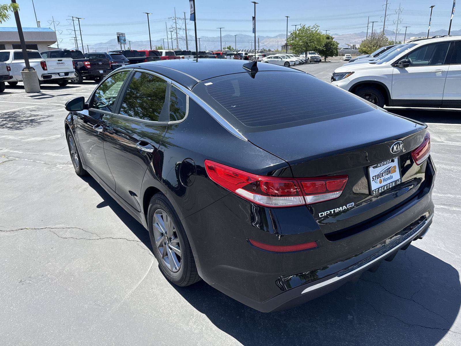Used 2019 Kia Optima LX FWD image 8