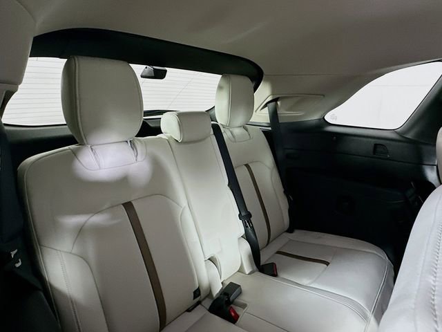 Used 2024 MAZDA CX-90 3.3 Turbo w/ Premium Plus Pkg image 28