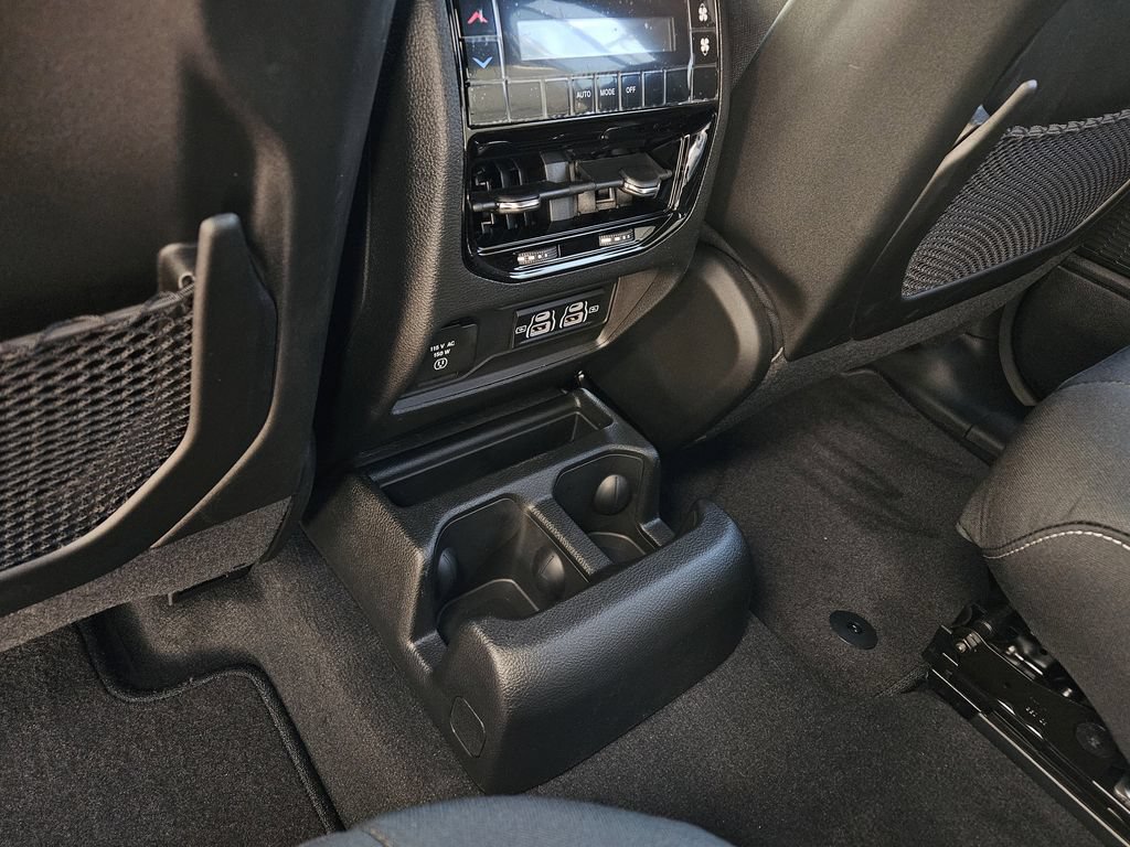 New 2026 Jeep Grand Cherokee L 2WD image 11