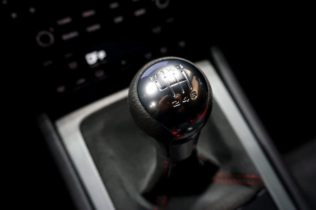 Used 2018 Porsche 911 GT3 RWD image 27
