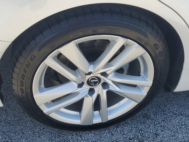 Used 2023 Lexus IS 300 w/ Comfort Package RWD image 9
