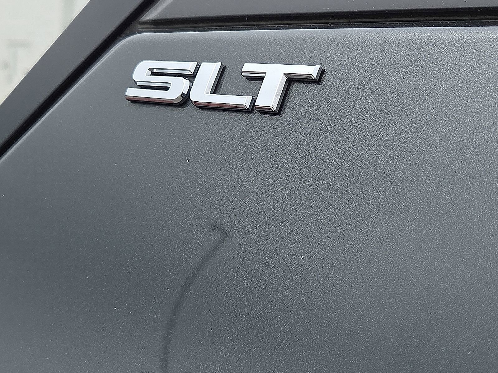 Certified 2020 GMC Terrain SLT FWD image 8