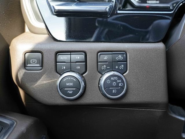 Used 2024 GMC Sierra 2500 SLT AWD/4WD image 38