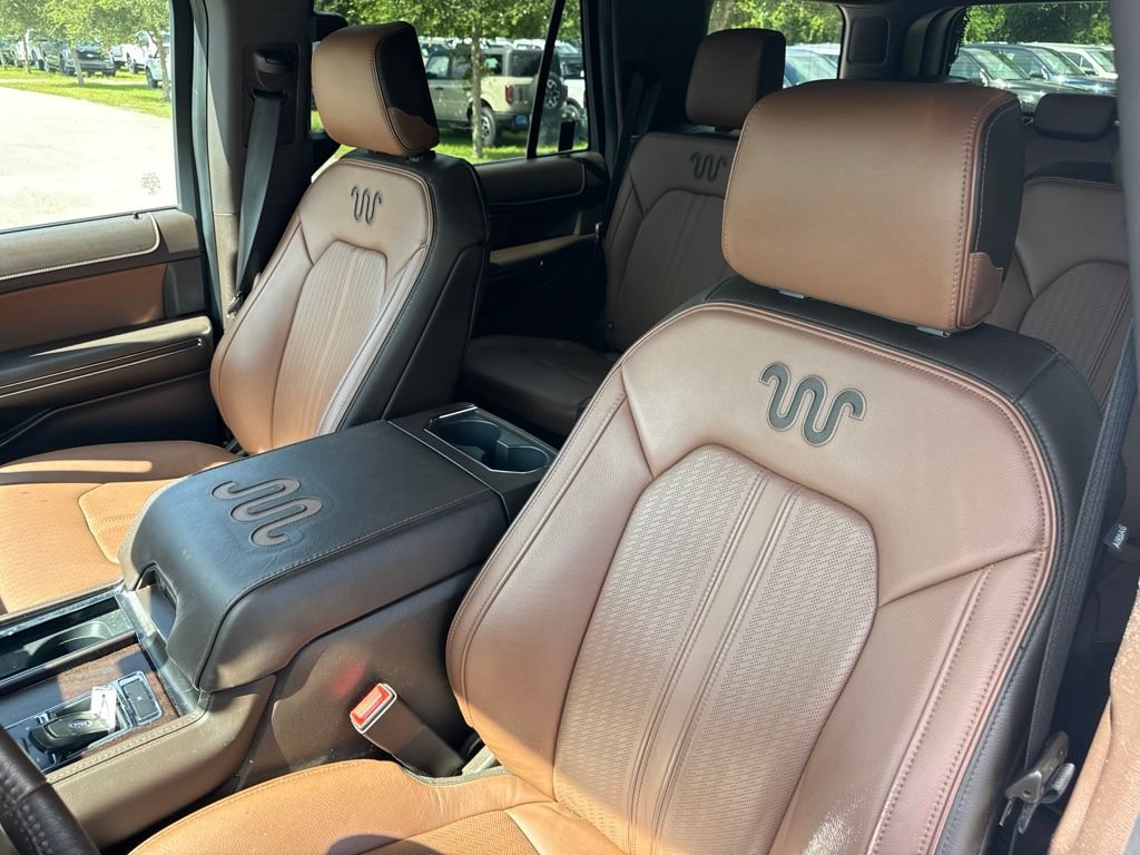 Used 2022 Ford Expedition King Ranch RWD image 10