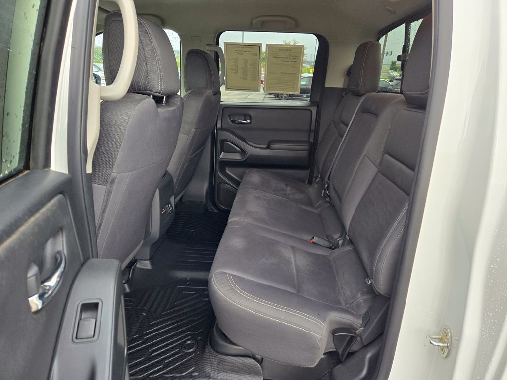 Used 2023 Nissan Frontier SV w/ SV Convenience Package AWD/4WD image 28