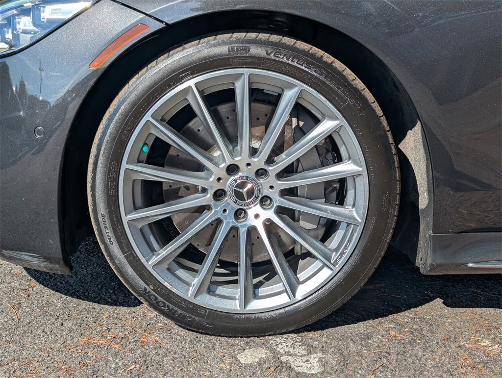 Used 2022 Mercedes-Benz S 580 4MATIC Sedan w/ AMG Line Package image 29