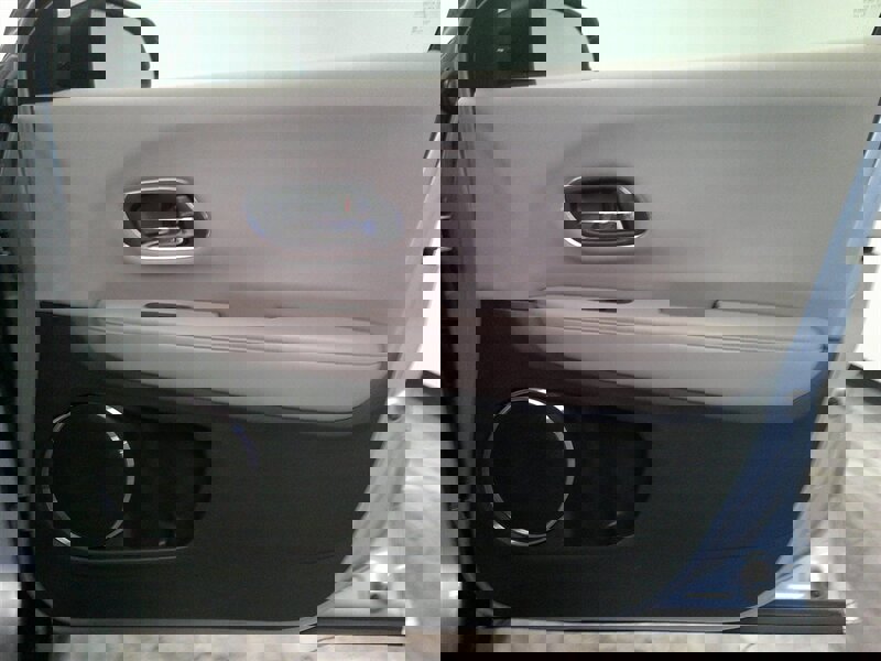 Used 2017 Honda HR-V EX image 26