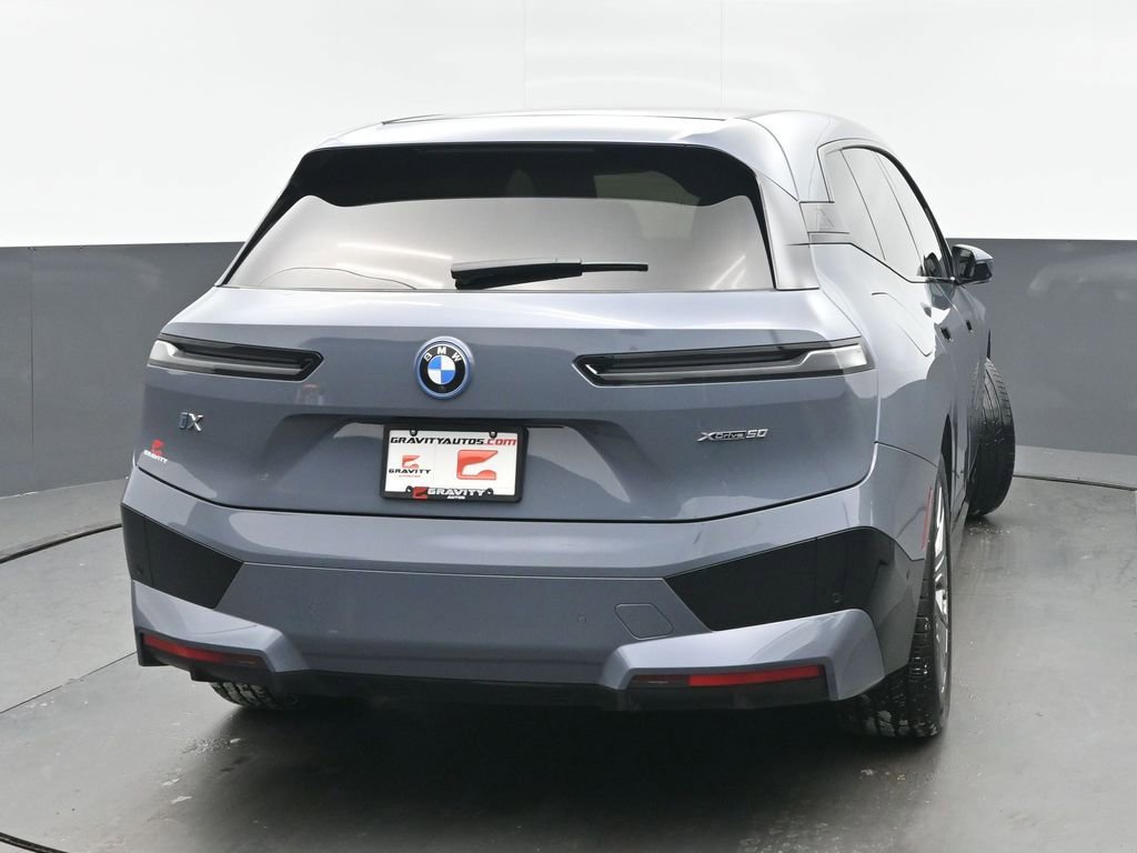 Used 2023 BMW iX xDrive50 w/ Ultimate Package 2 image 4