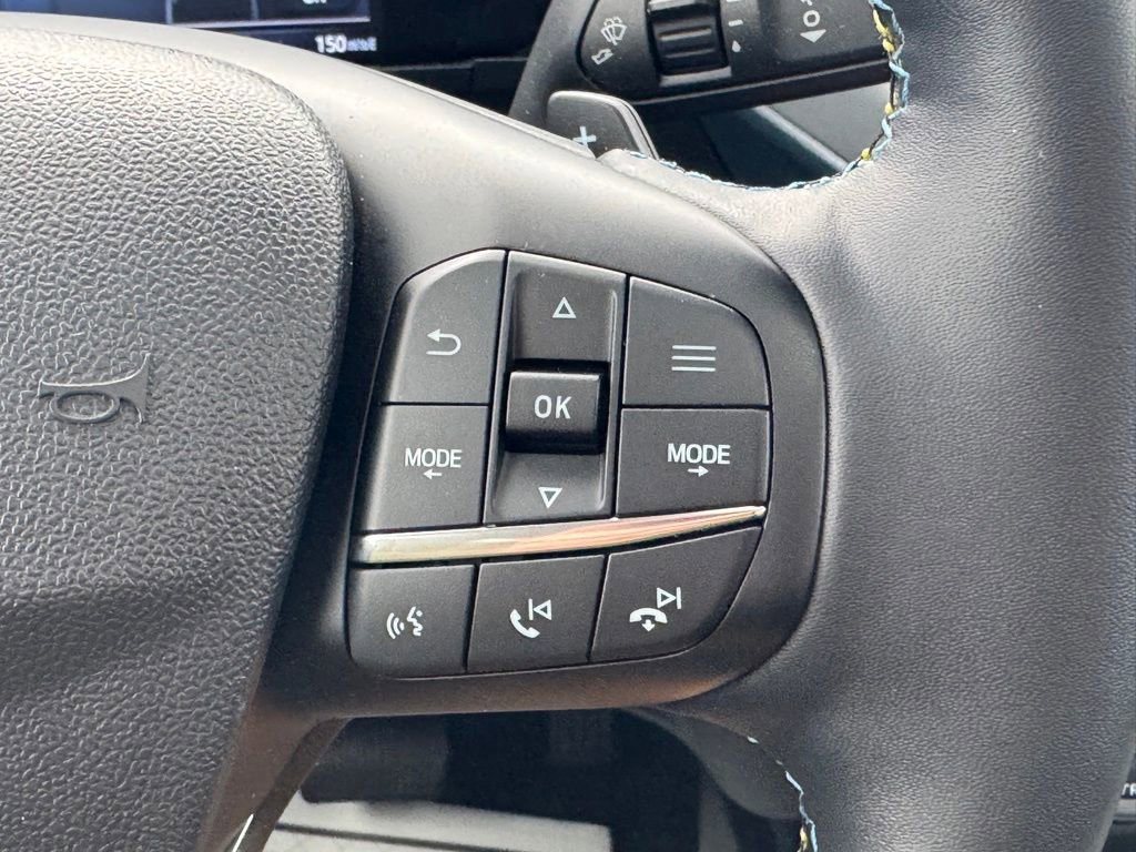 Used 2025 Ford Maverick Lobo image 7