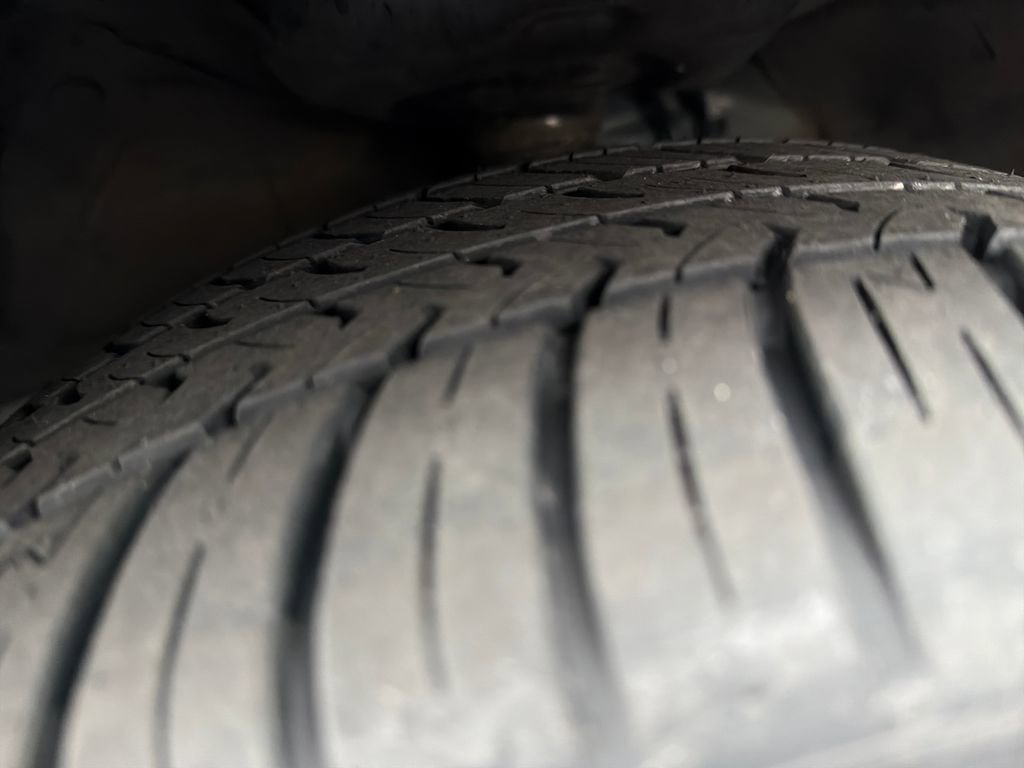 Used 2023 Toyota Corolla SE image 28