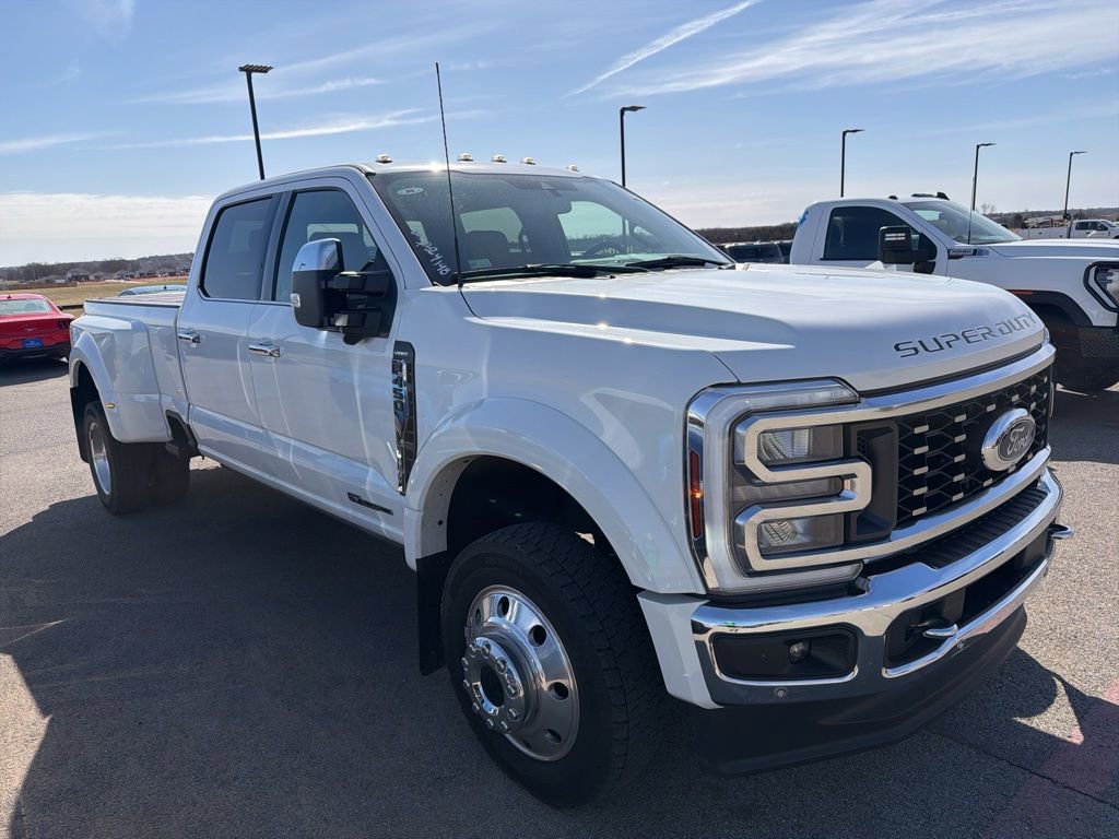 Used 2024 Ford F450 Lariat w/ Lariat Ultimate Package image 3