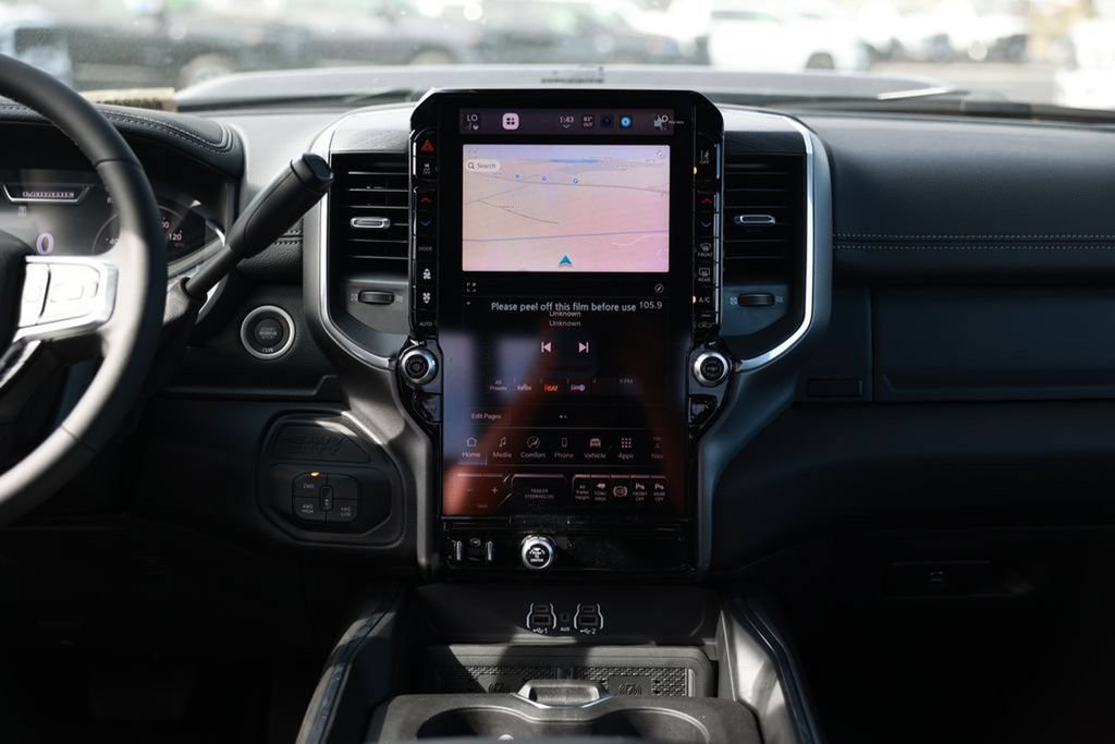 New 2026 RAM 3500 Laramie AWD/4WD image 26
