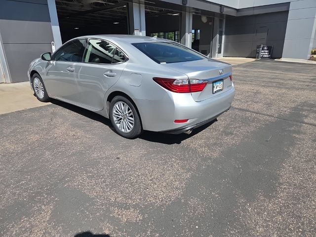 Used 2013 Lexus ES 350 w/ Luxury Pkg FWD image 12