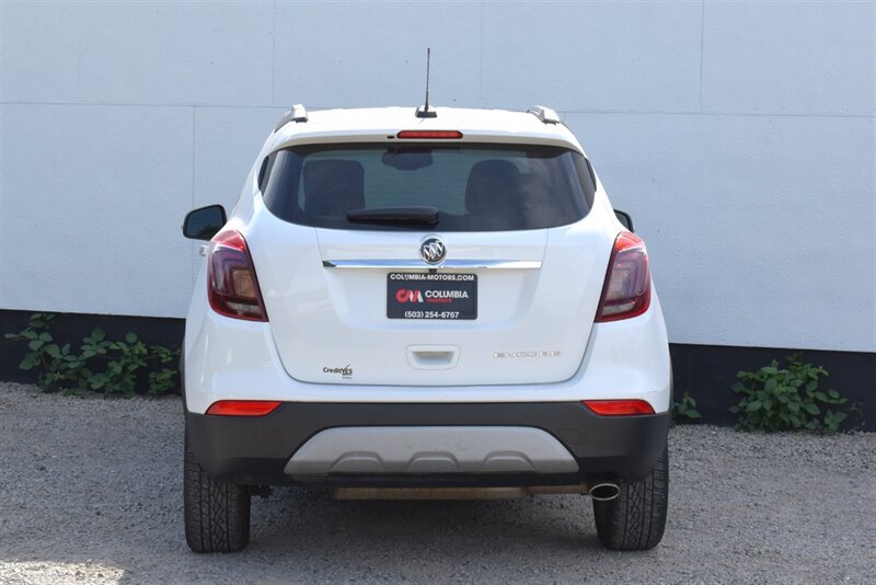 Used 2020 Buick Encore Essence FWD image 4