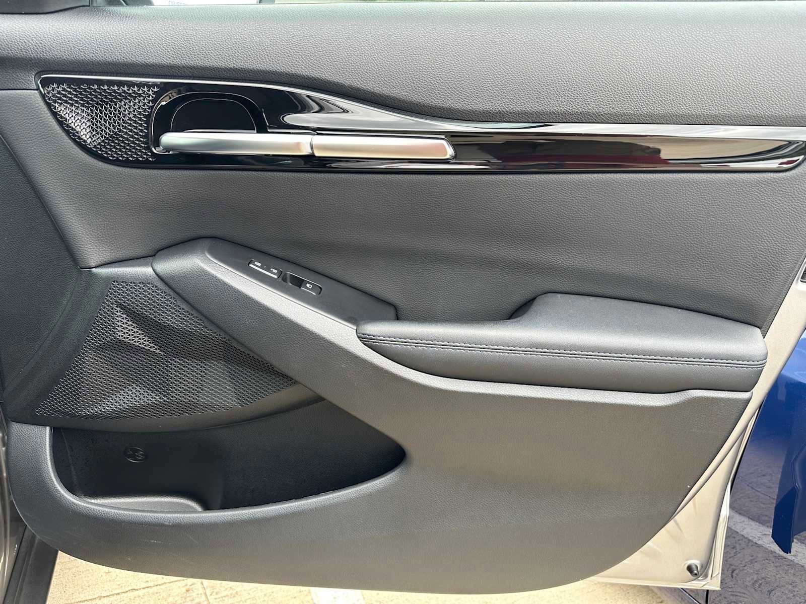 Certified 2022 Kia Seltos S image 24