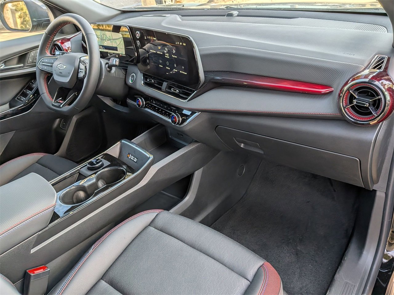 New 2026 Chevrolet Equinox RS w/ Convenience Package III image 25