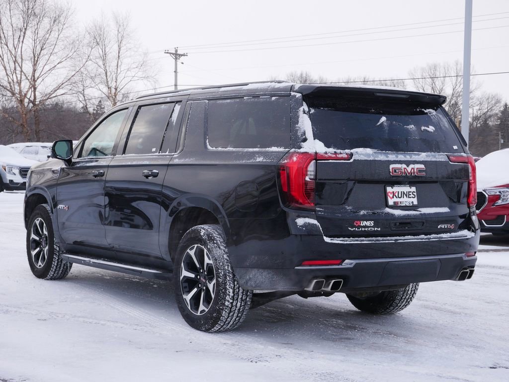 Used 2025 GMC Yukon XL AT4 image 5