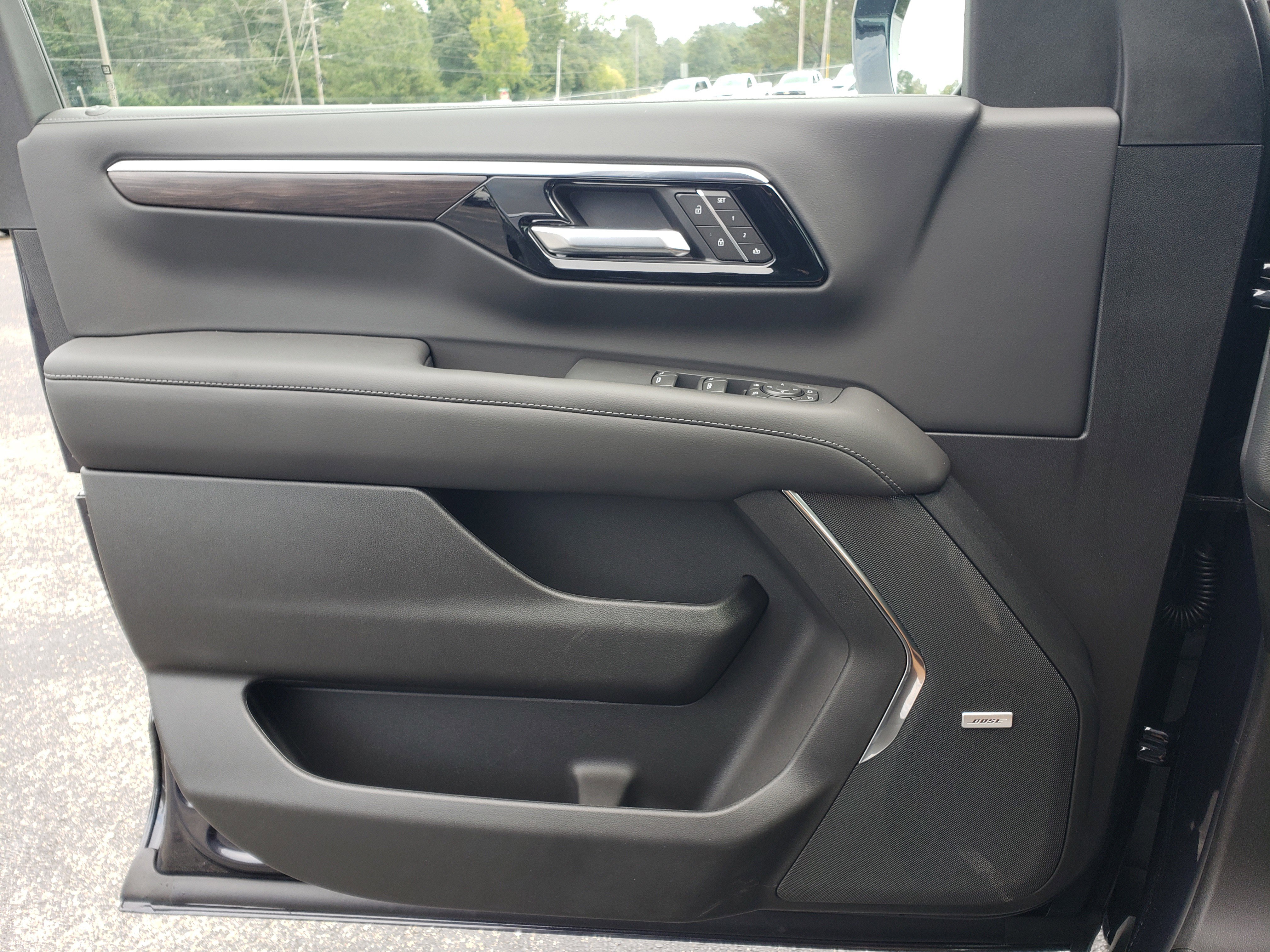 New 2026 Chevrolet Tahoe LT w/ Comfort Package image 13