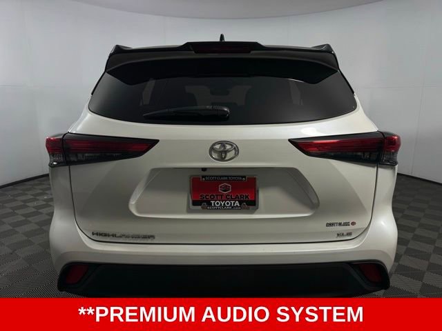 Used 2020 Toyota Highlander XLE image 7