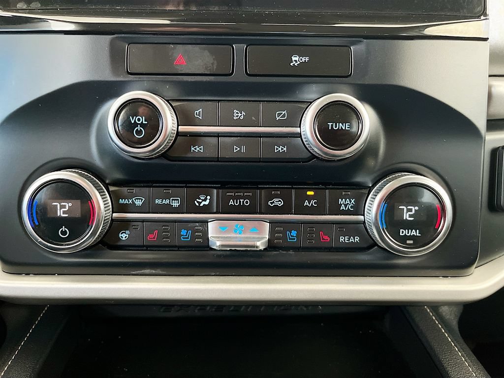 Used 2023 Ford Expedition XLT RWD image 16