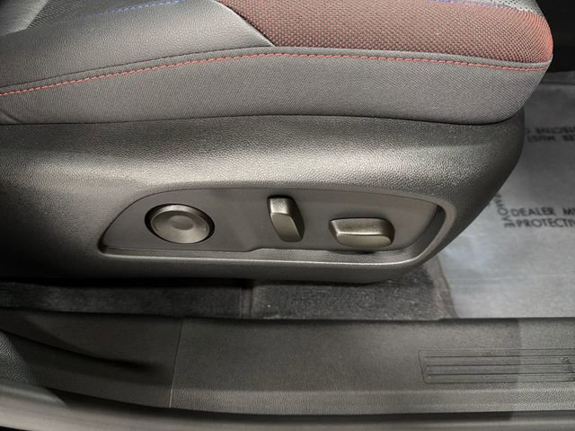 New 2026 Chevrolet Equinox RS w/ Convenience Package III AWD/4WD image 19