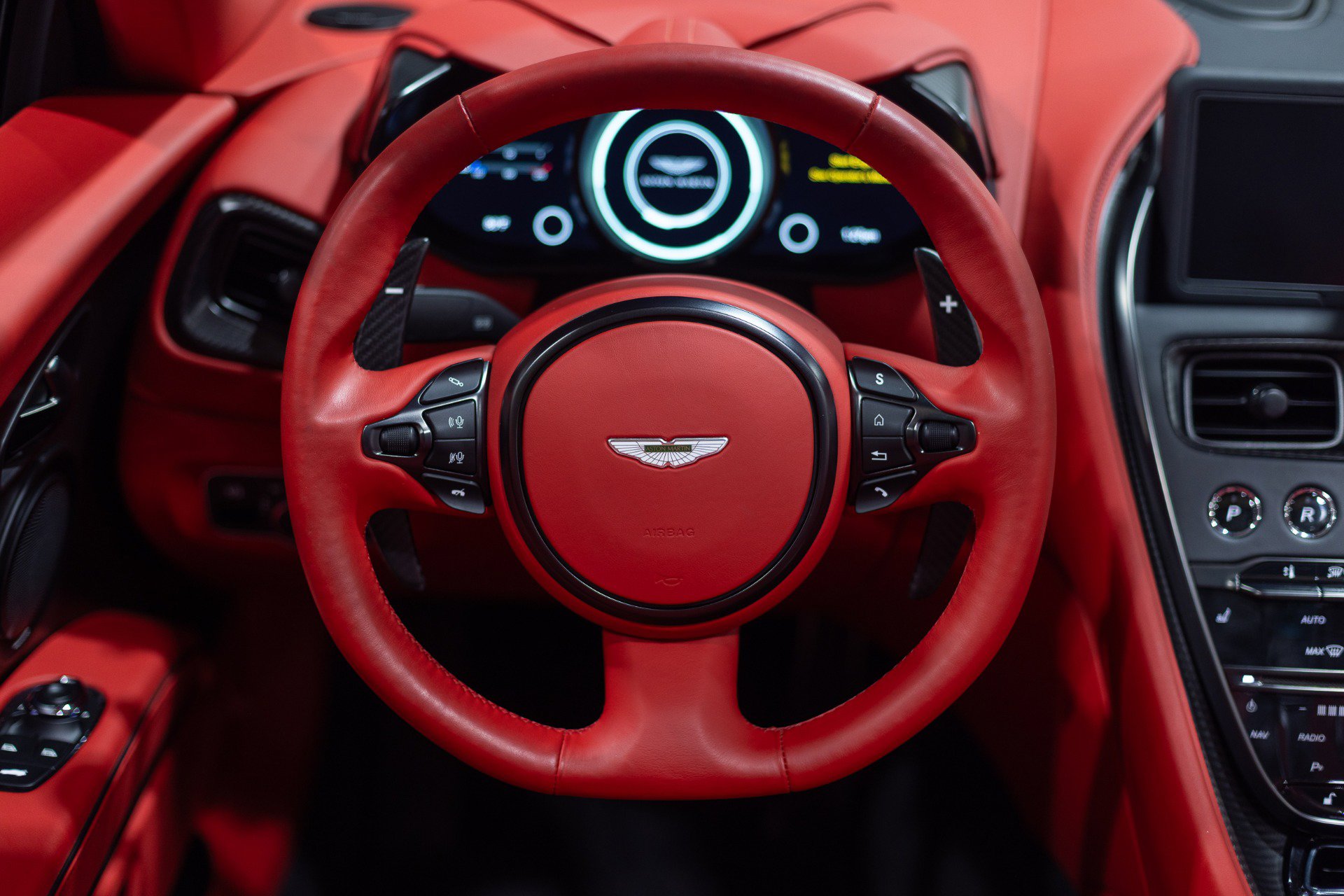 Used 2023 Aston Martin DBS Superleggera Volante image 21
