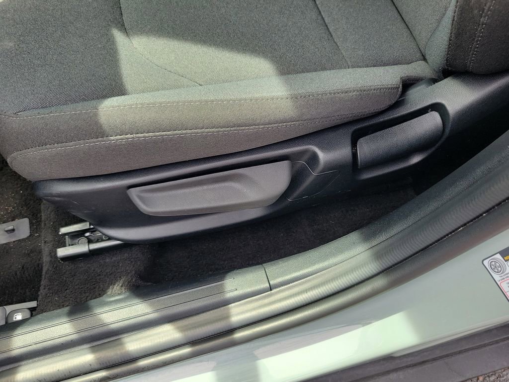 Used 2025 Kia K4 LXS FWD image 19