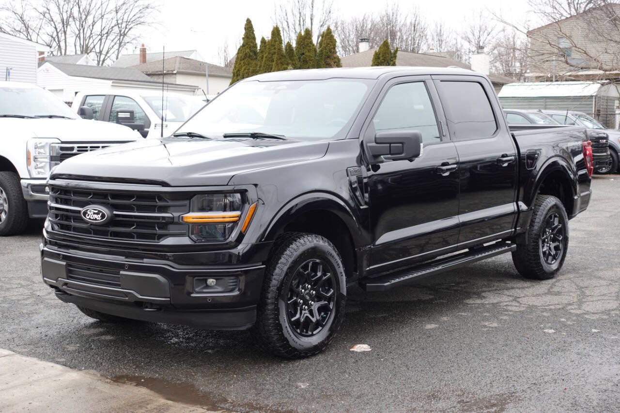 Used 2024 Ford F150 XLT w/ Equipment Group 302A MID image 1