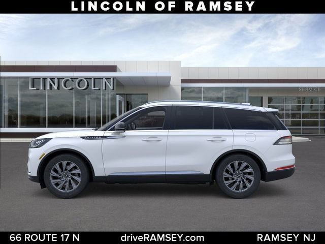 New 2026 Lincoln Aviator AWD image 3