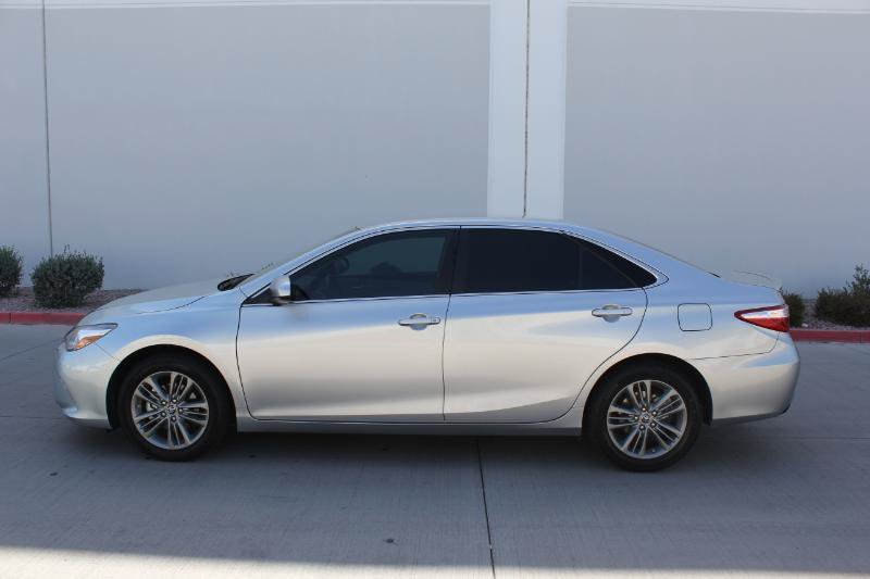 Used 2017 Toyota Camry SE FWD image 8