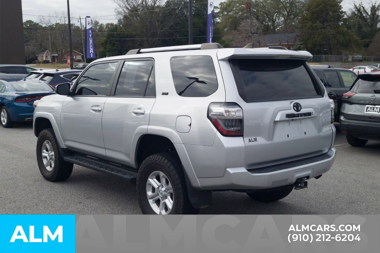 Used 2021 Toyota 4Runner SR5 image 10