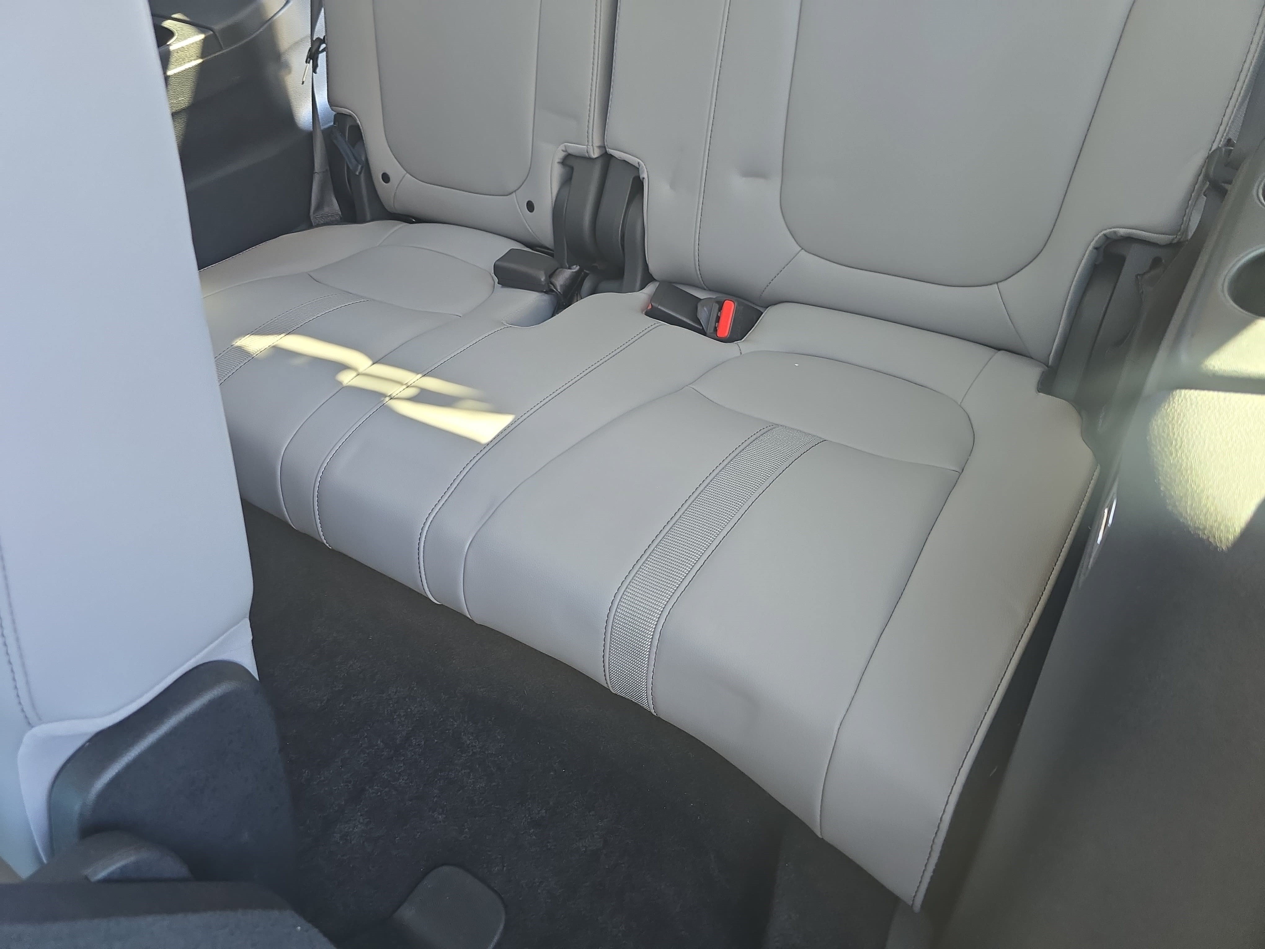 Certified 2024 Honda Pilot Touring image 14