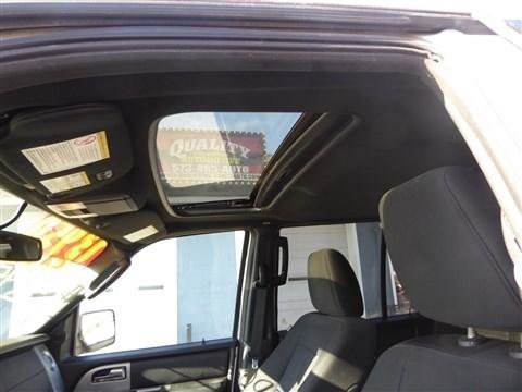 Used 2017 Ford Expedition EL XLT AWD/4WD image 13