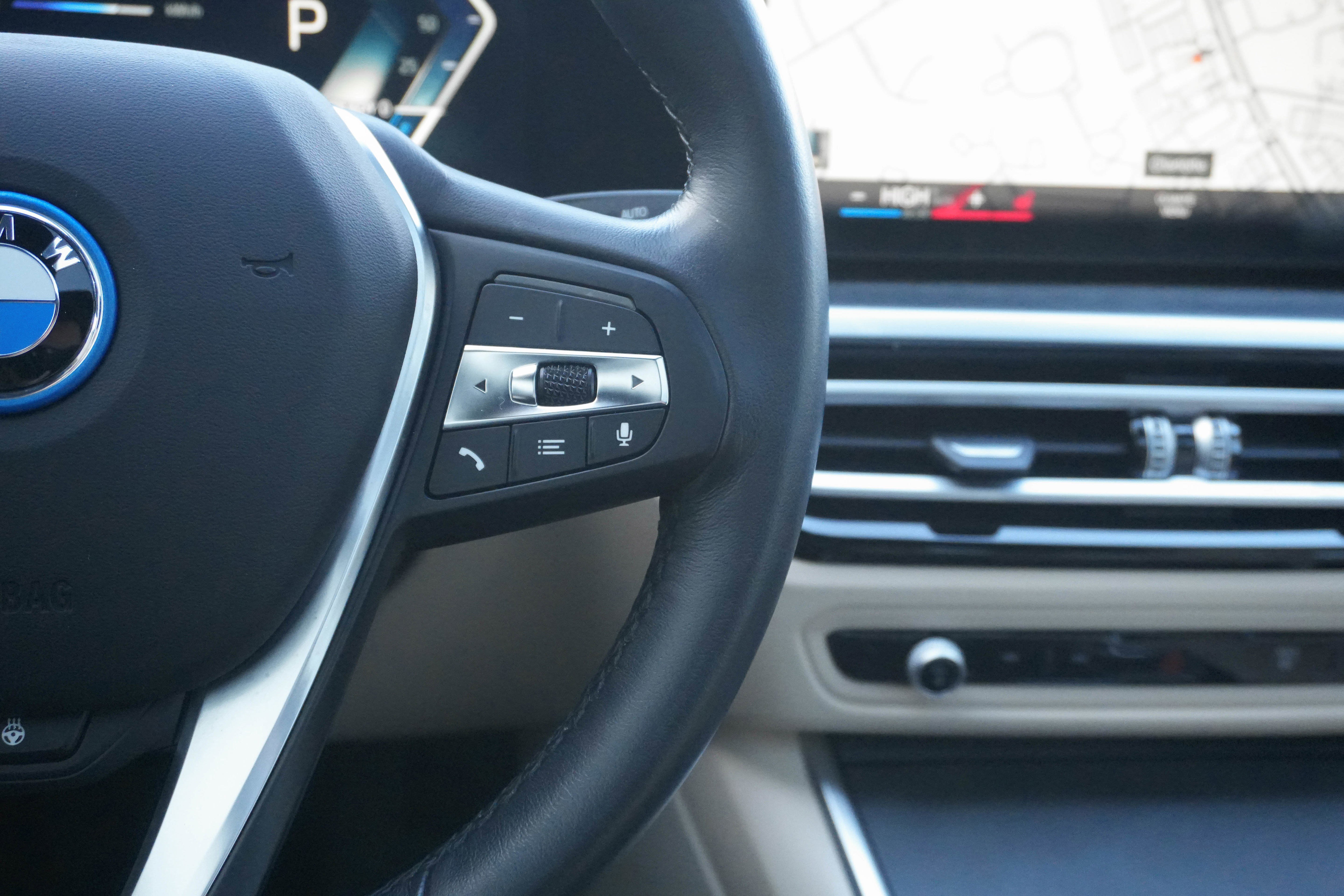 Certified 2023 BMW i4 eDrive40 image 18