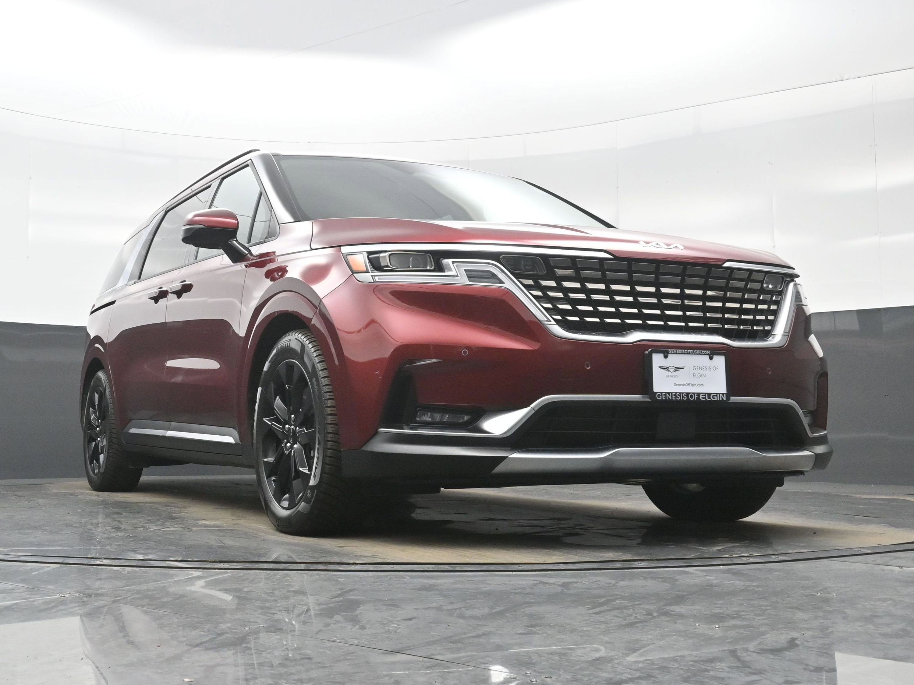 Used 2022 Kia Carnival SX Prestige image 35