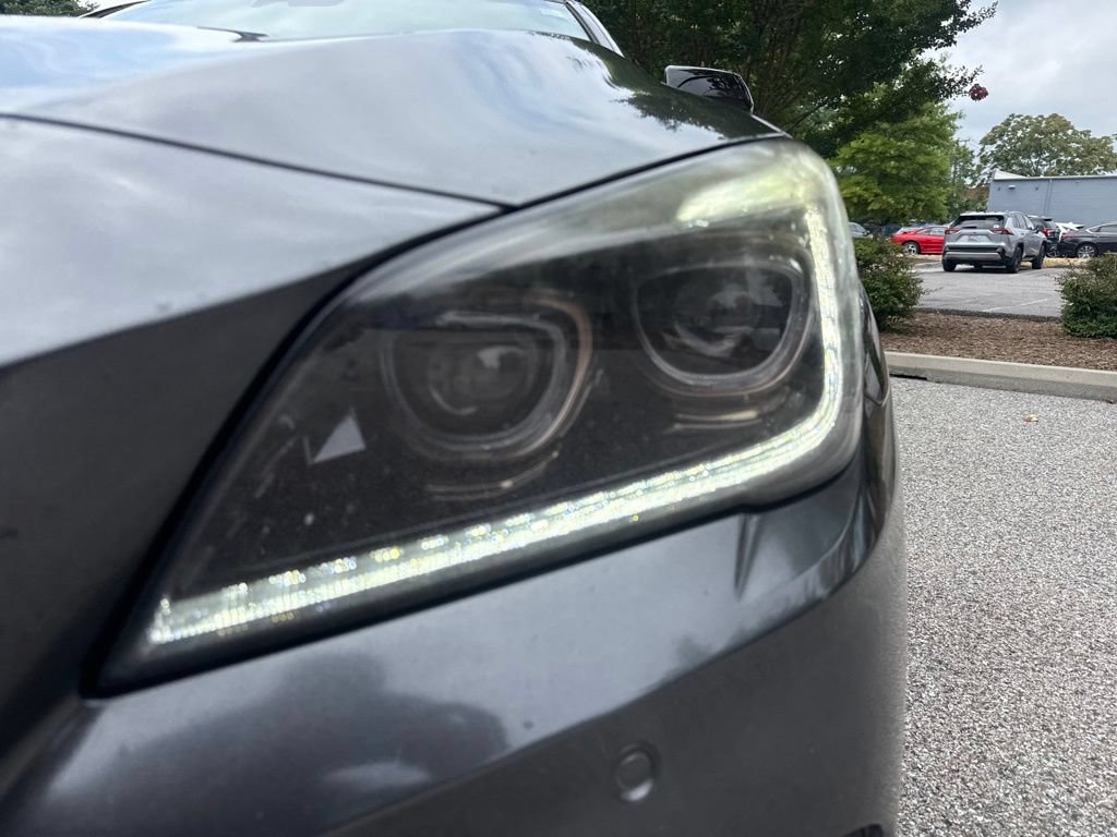 Used 2019 Genesis G80 3.3T Sport RWD image 4