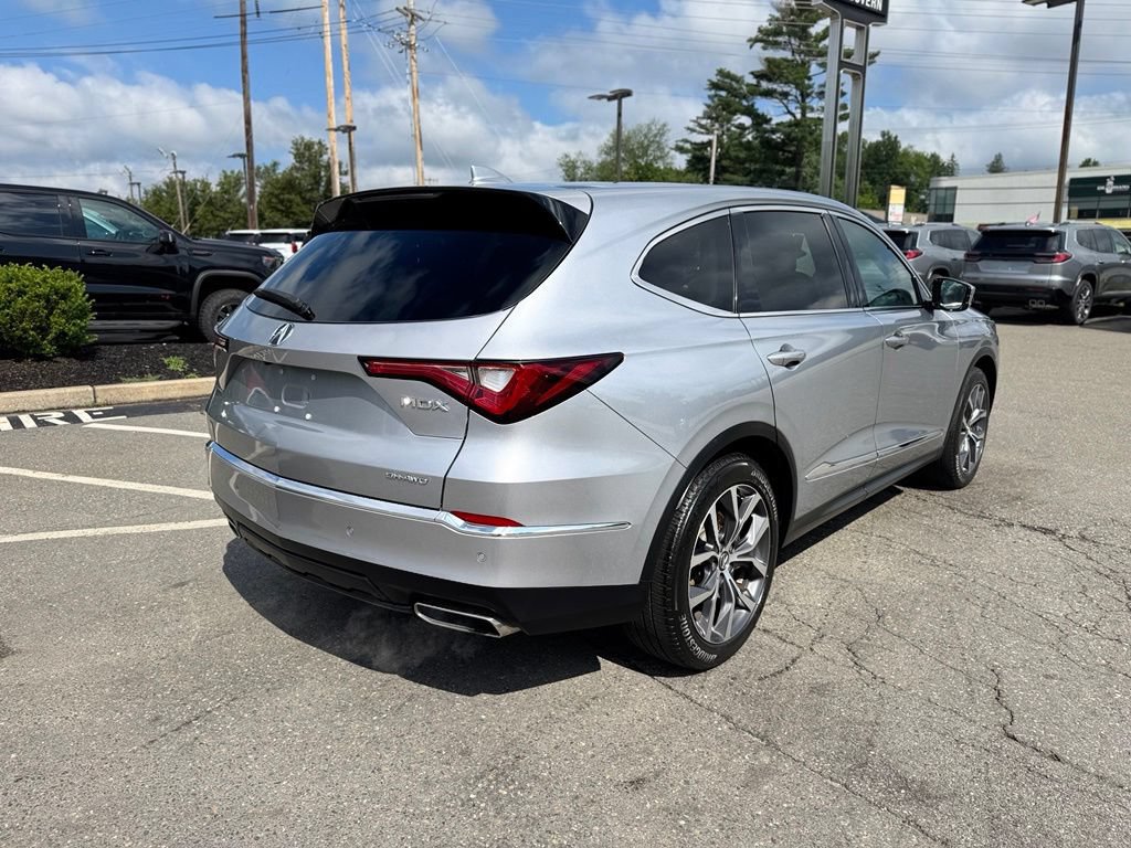 Used 2023 Acura MDX w/ Technology Package AWD/4WD image 7