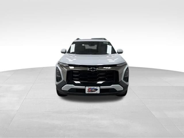 New 2027 Chevrolet Equinox ACTIV w/ Safety and Technology Package AWD/4WD image 2