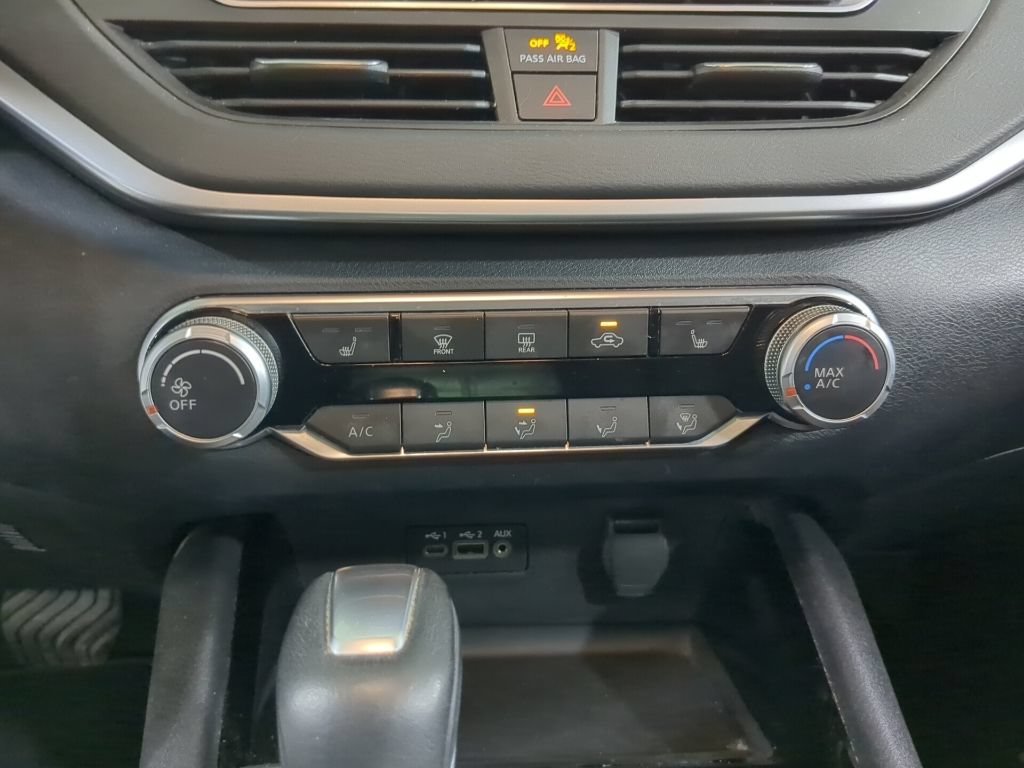 Used 2022 Nissan Altima 2.5 SV w/ SV Premium Package AWD/4WD image 15