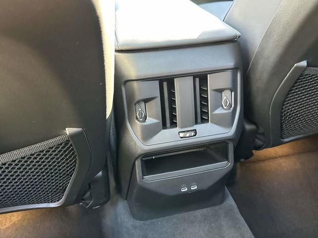 Used 2025 BMW X3 xDrive30i w/ Premium Package image 19