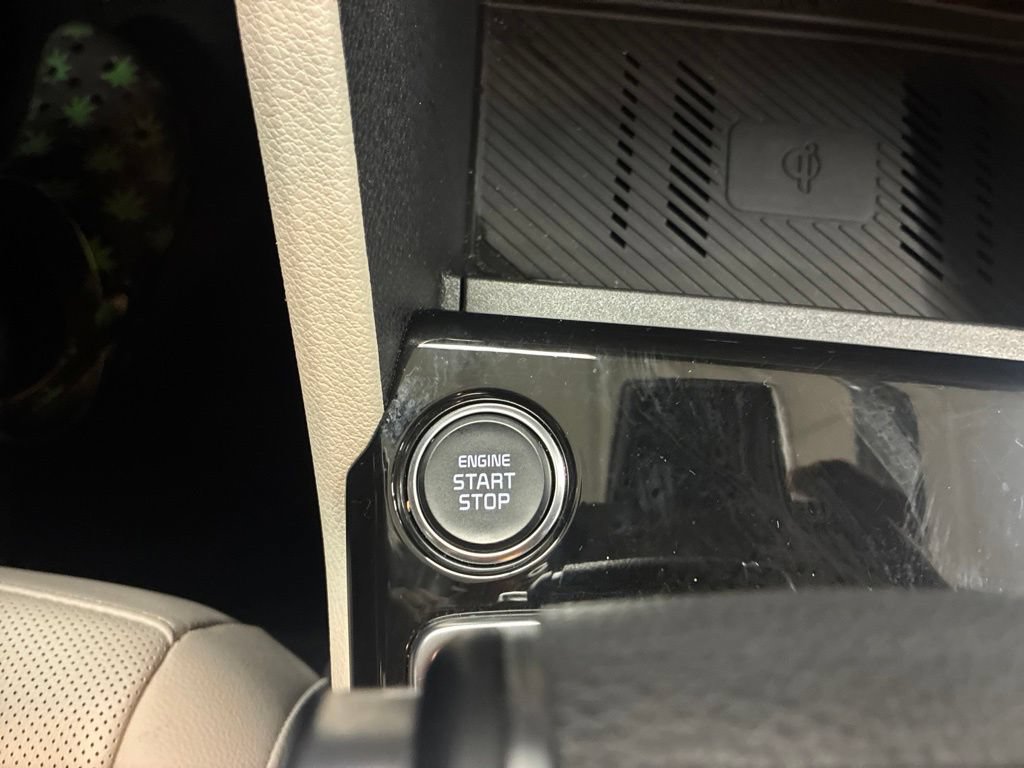 Certified 2023 Kia Sportage EX FWD image 29
