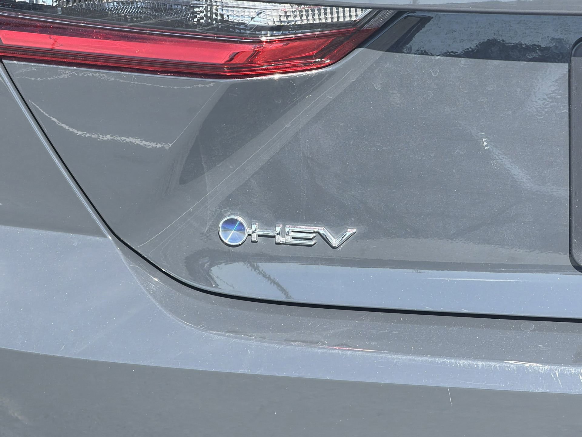 Used 2025 Toyota Camry LE FWD image 25