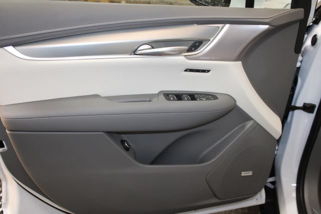 New 2026 Cadillac XT5 Premium Luxury w/ Driver Assist Package FWD image 10