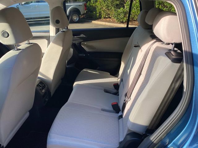 Used 2020 Volkswagen Tiguan S image 9