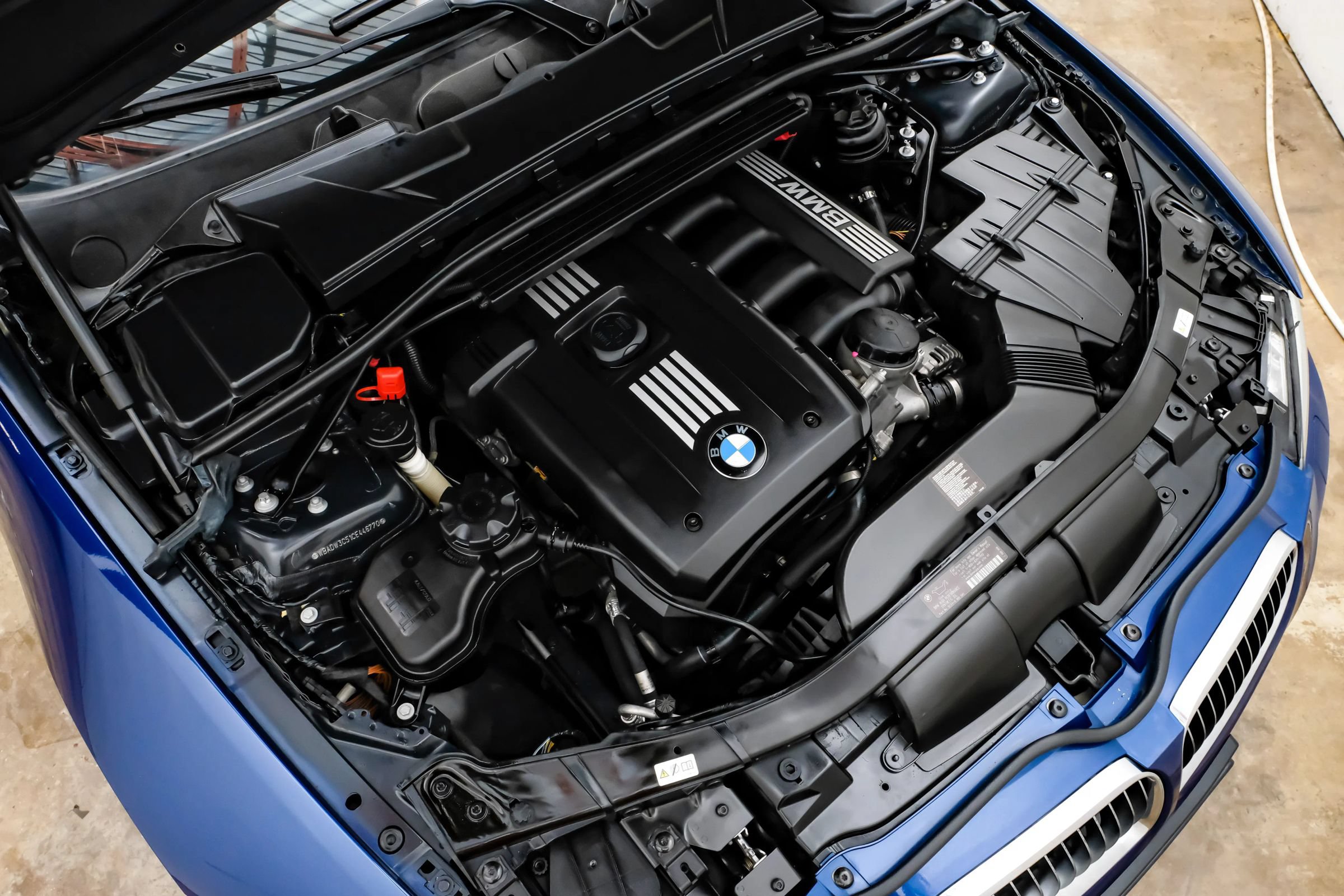 Used 2012 BMW 328i Convertible w/ M Sport Pkg RWD image 33