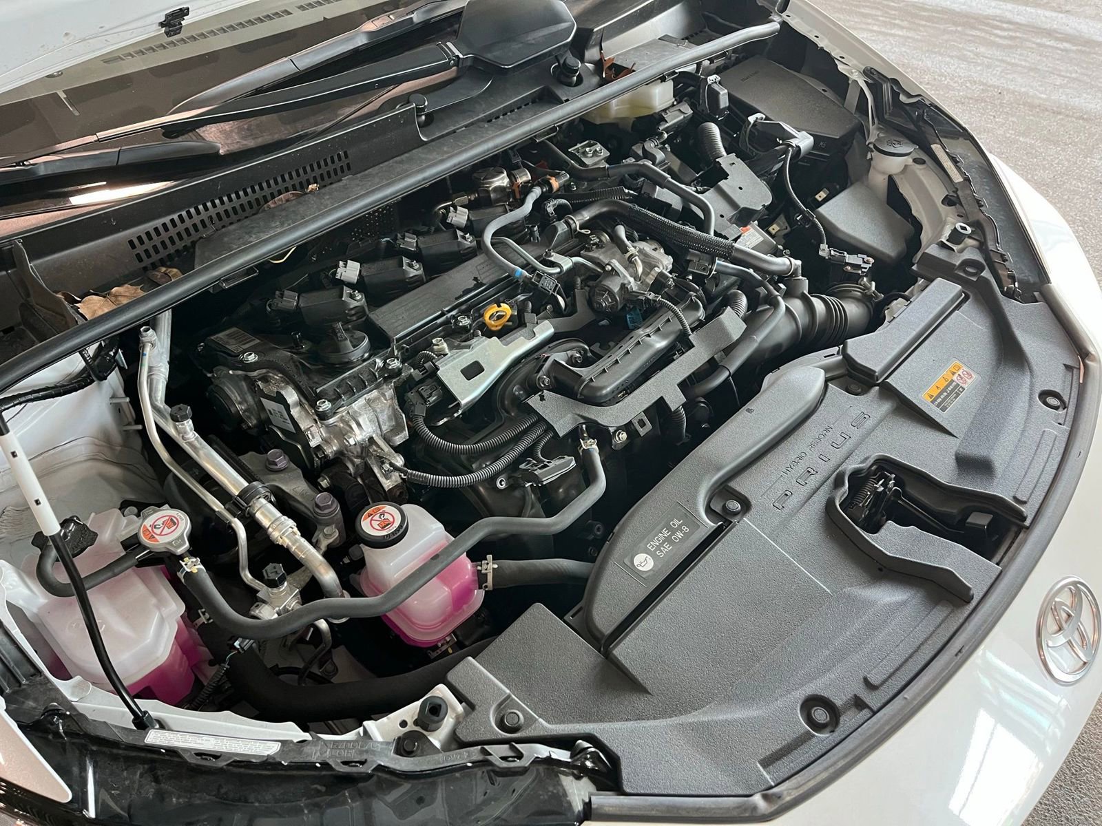 Used 2026 Toyota Prius XLE FWD image 13