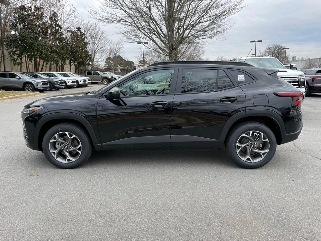 New 2026 Chevrolet Trax LT w/ Driver Confidence Package image 4
