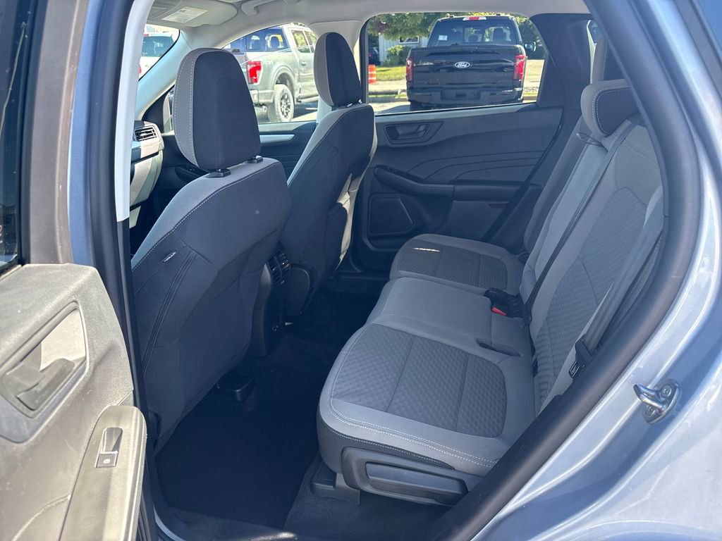 Used 2022 Ford Escape SE w/ Convenience Package image 13